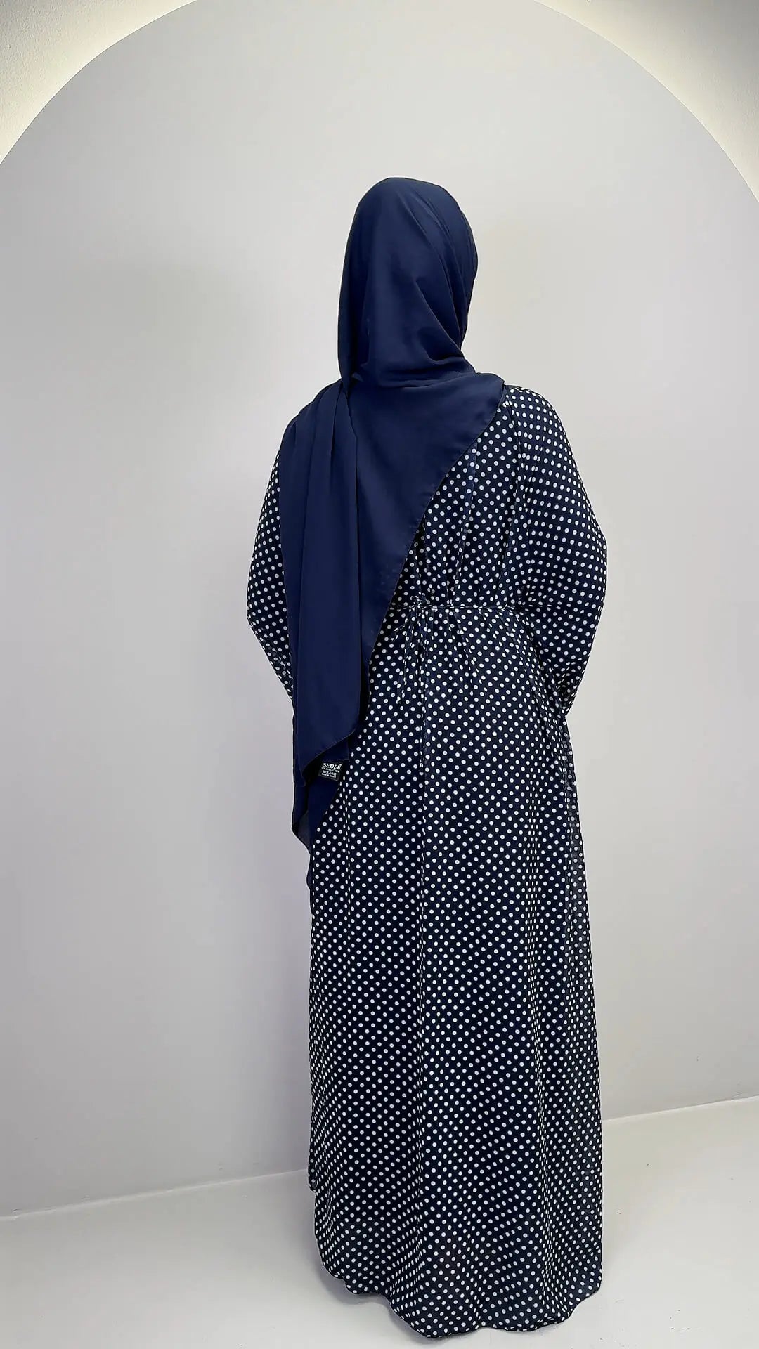 Robe Elenya