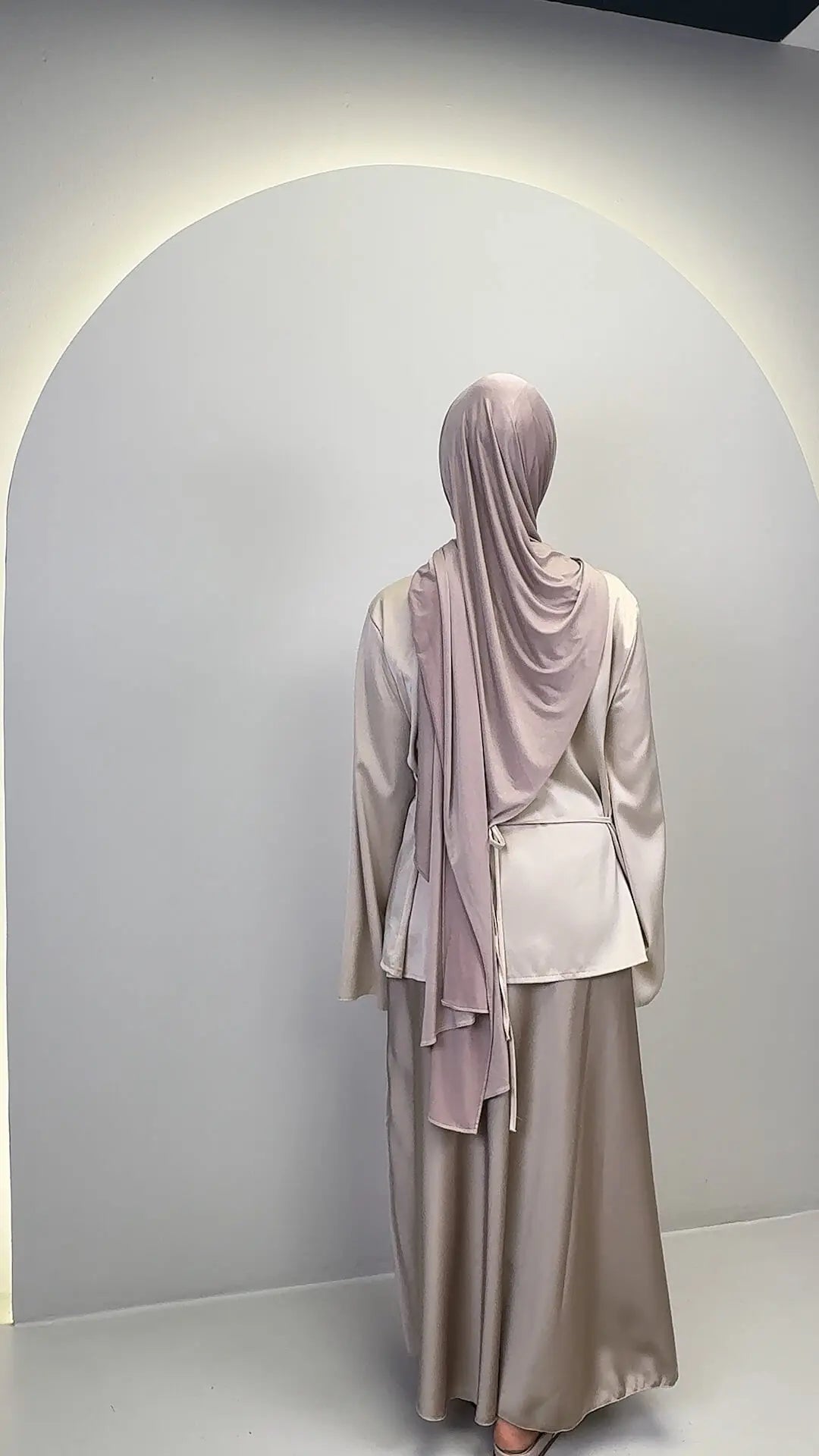 Robe Bitronae