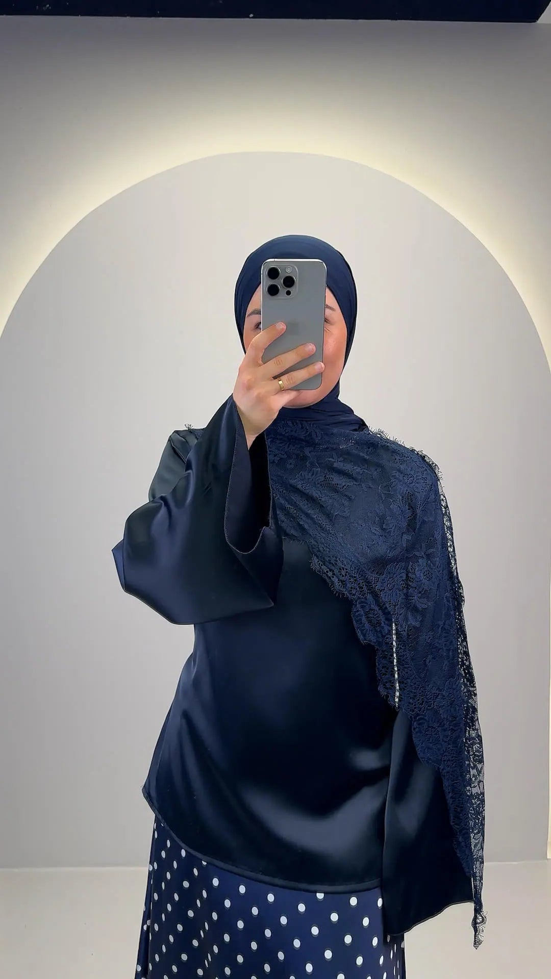 Haut Yasminea