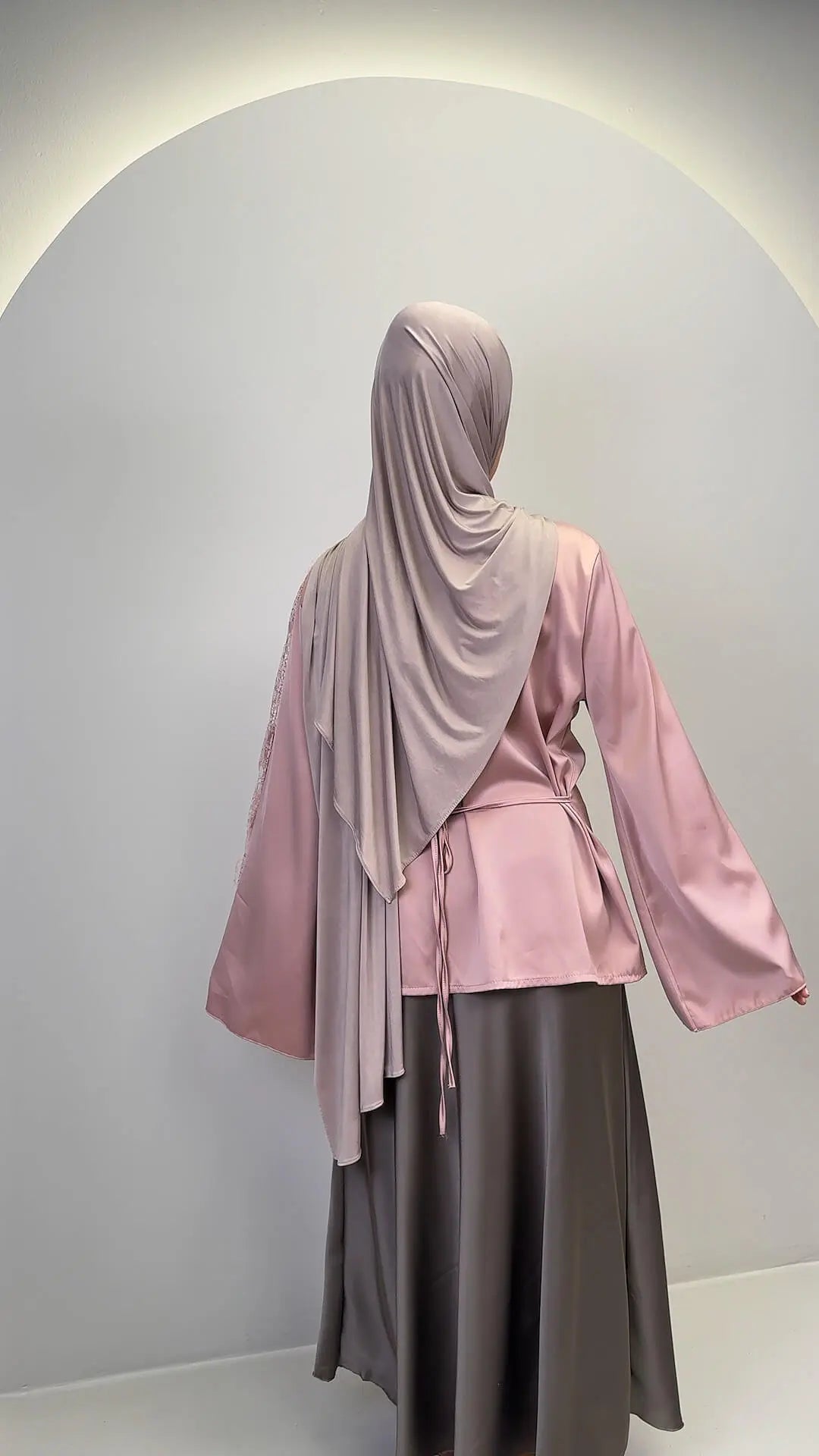 Haut Yasminea