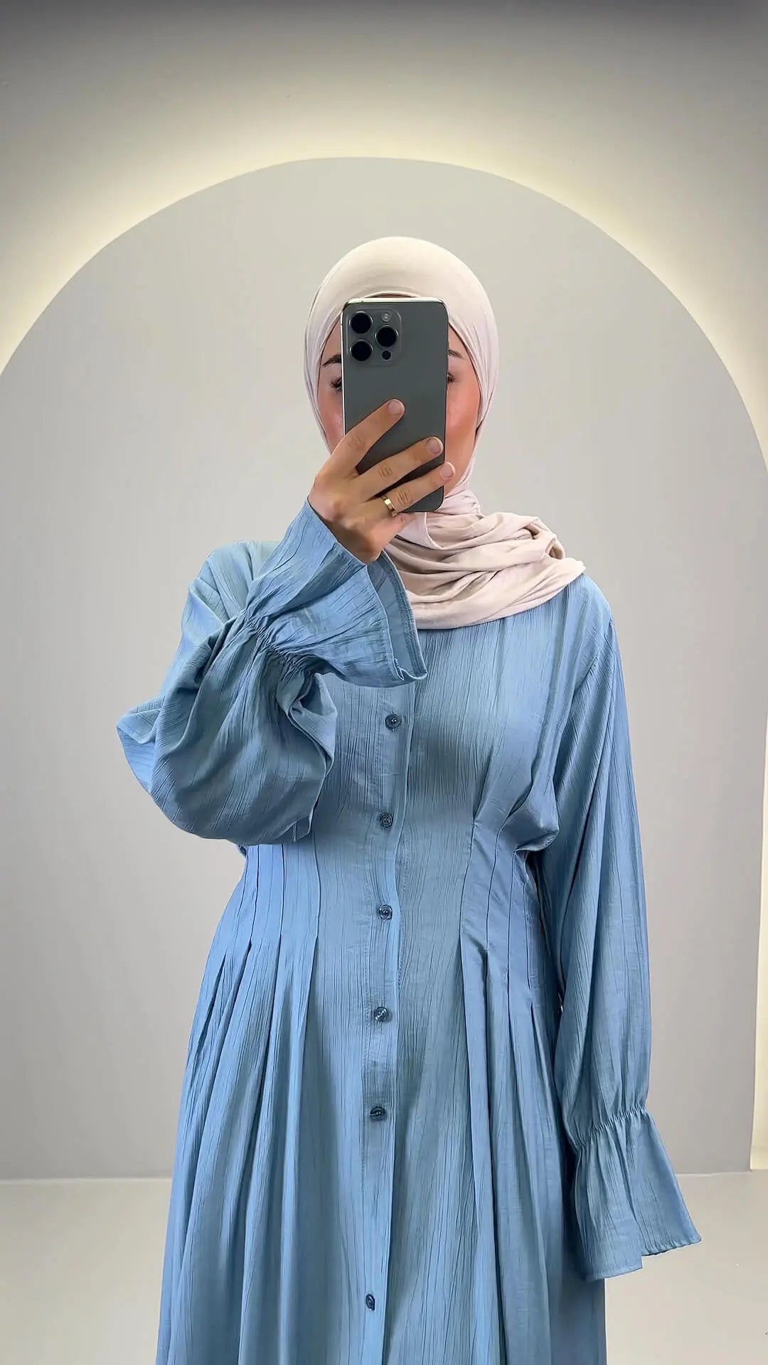 Robe Safiya