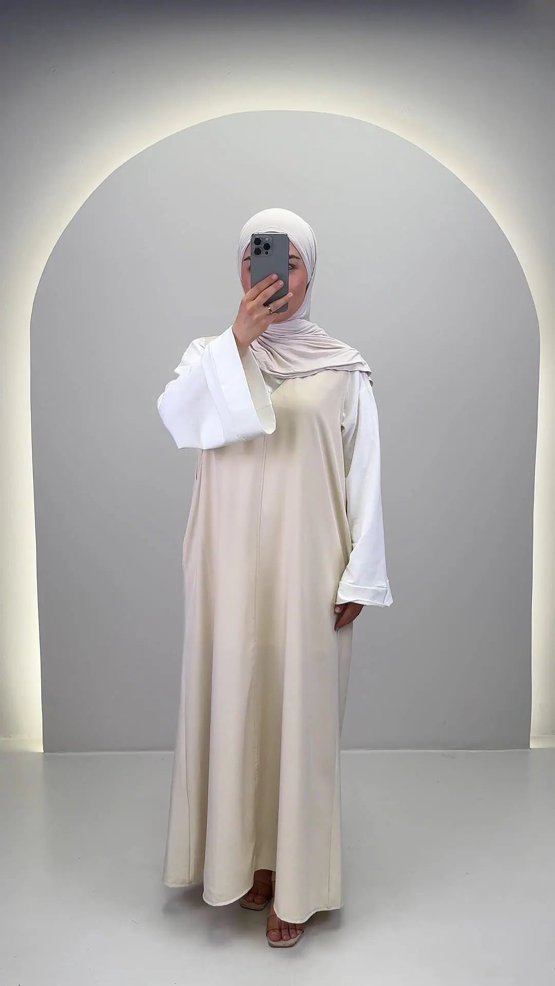 Haut Amira