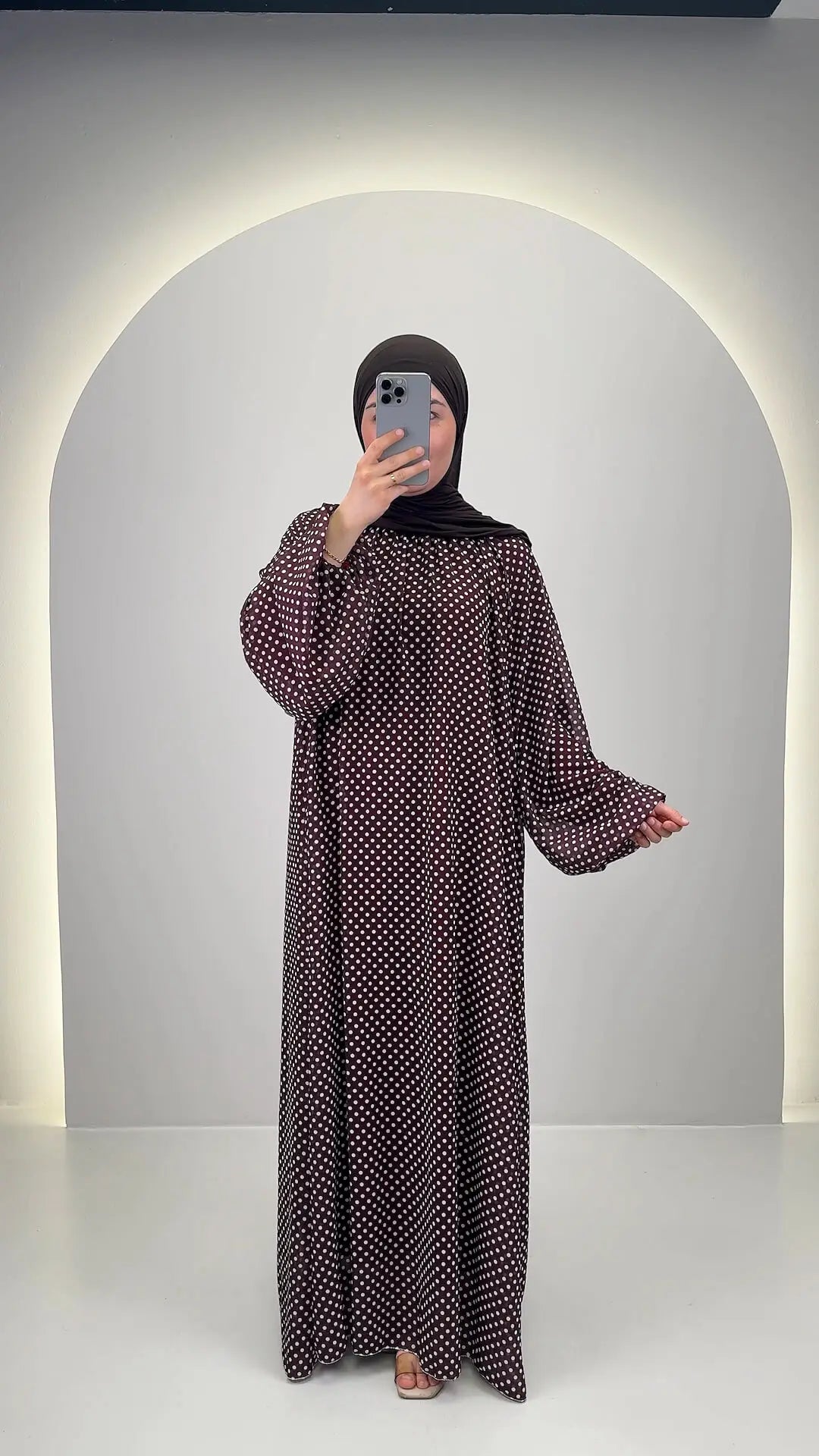 Robe Elenya