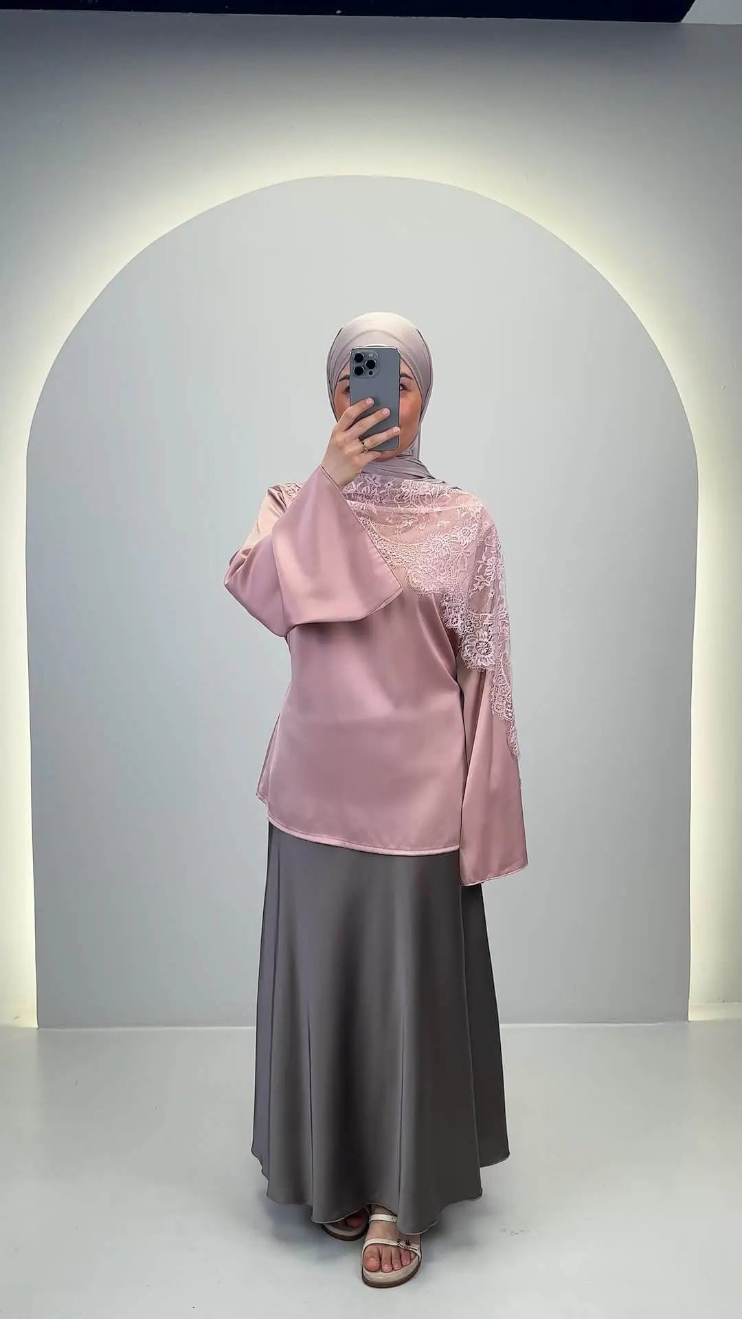 Haut Yasminea