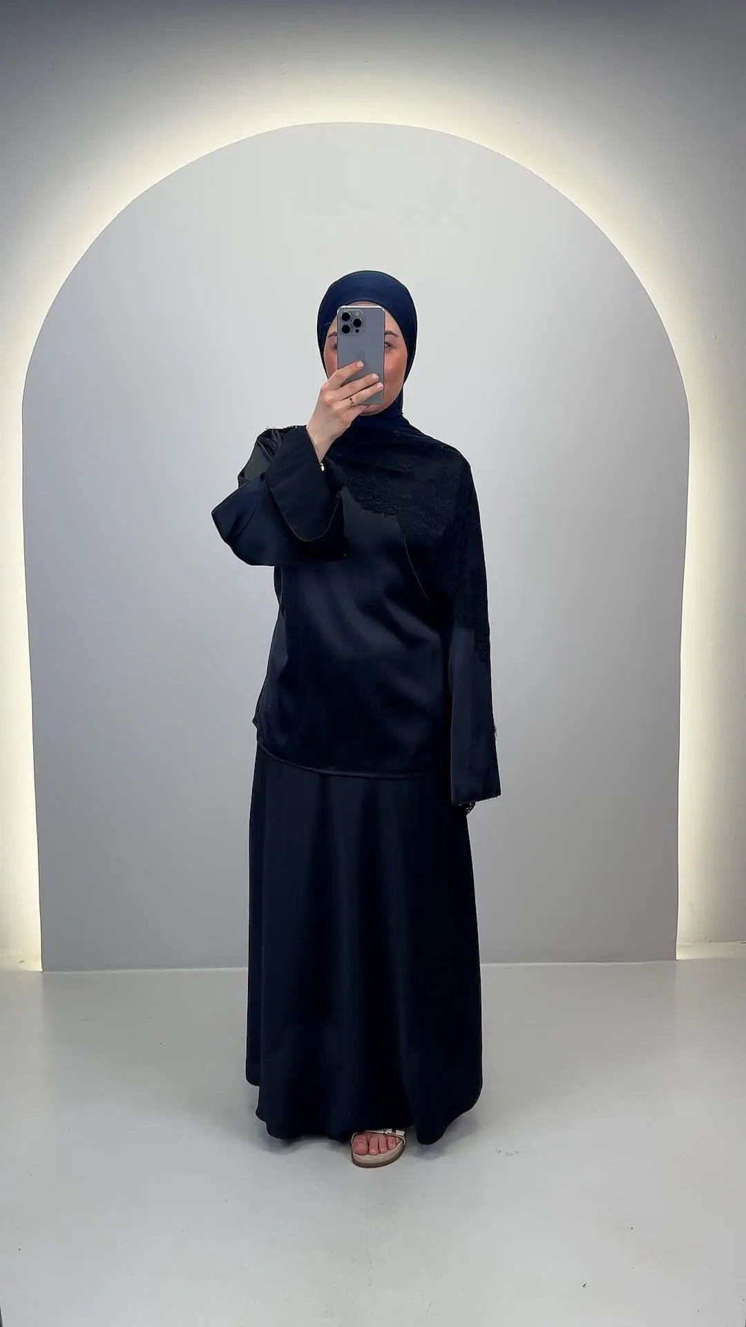 Haut Yasminea