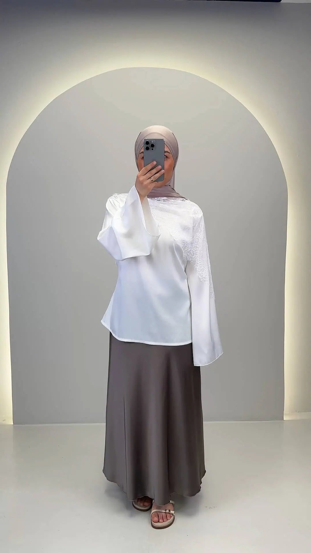 Haut Yasminea